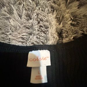 Colsie black croptop with buttons rigged texture